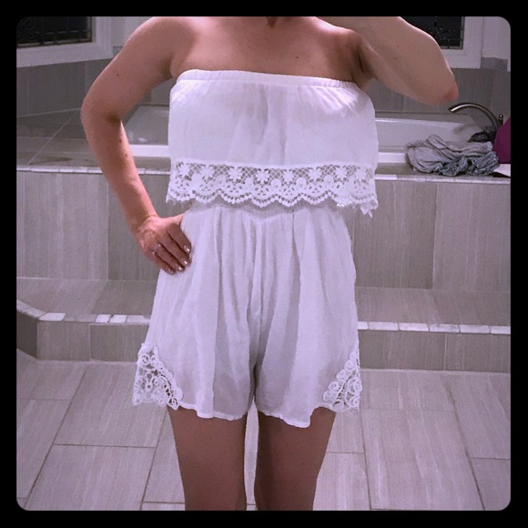 Dresses & Skirts - White off the shoulder lace play suit romper